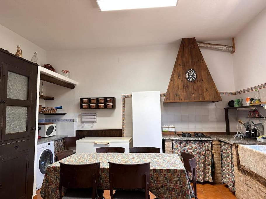 Casa Rural Navalonguilla Con Piscina ซานตาโอลาญา เดล กาลา ภายนอก รูปภาพ