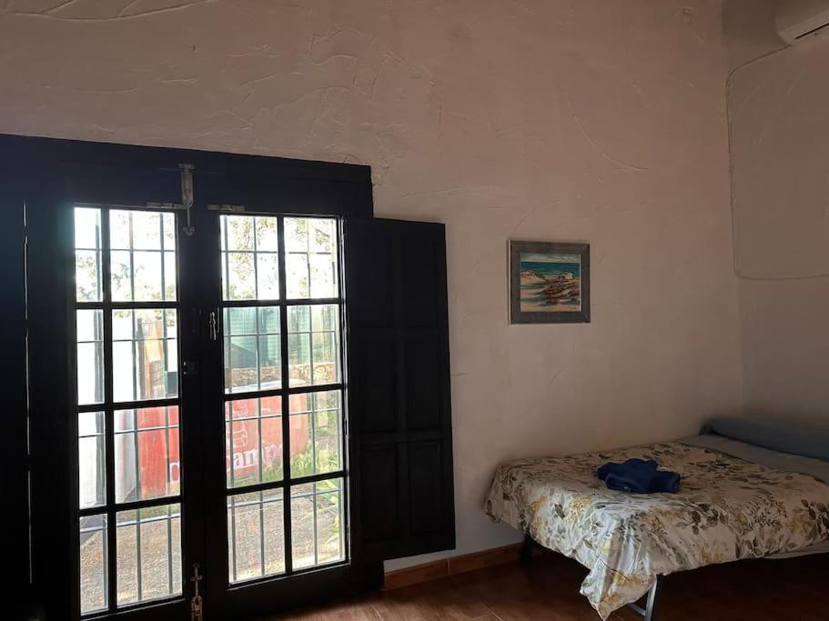 Casa Rural Navalonguilla Con Piscina ซานตาโอลาญา เดล กาลา ภายนอก รูปภาพ